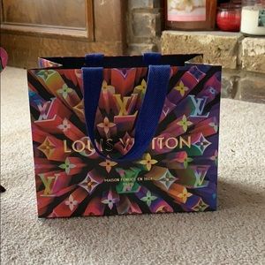 Small Louis Vuitton 2019 Holiday Shopping Tote